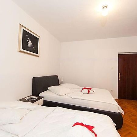 Apartmani Saric Tucepi Ngoại thất bức ảnh