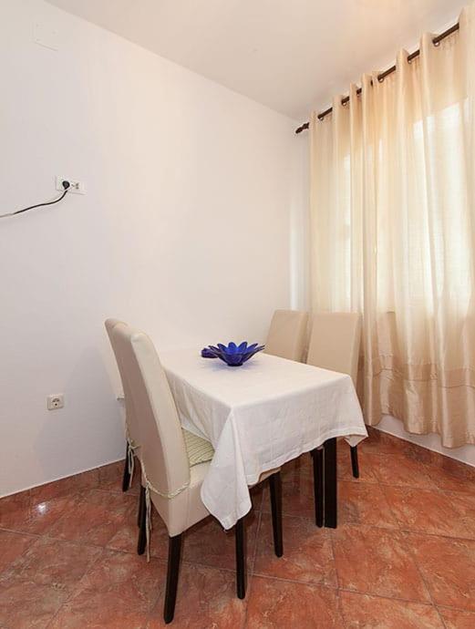 Apartmani Saric Tucepi Ngoại thất bức ảnh